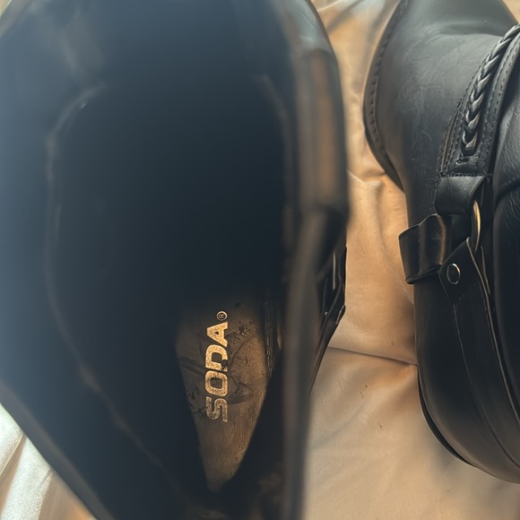 Black Womens Ankle Boots - Picture 5 of 7